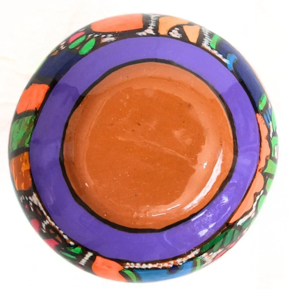 N/A vase bright vivid